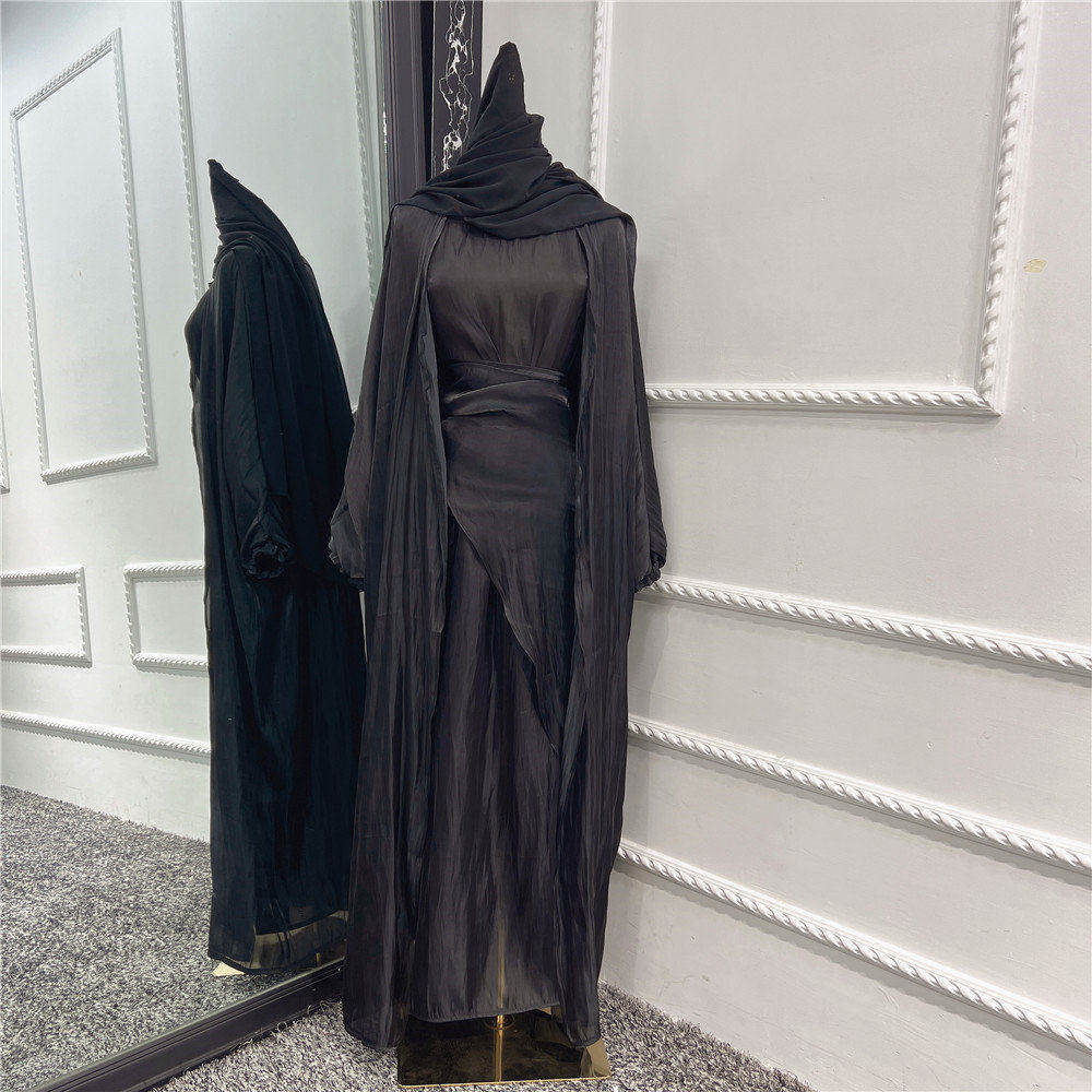 Abaya Orientale Avec Voile Intégré Noir